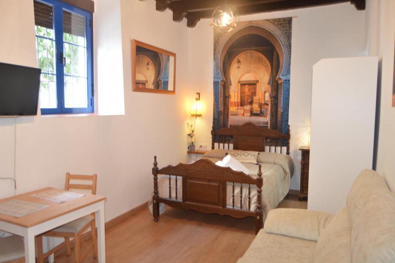 Alcazar Viejo Parking Tourist Cordoba Apartment Luaran gambar