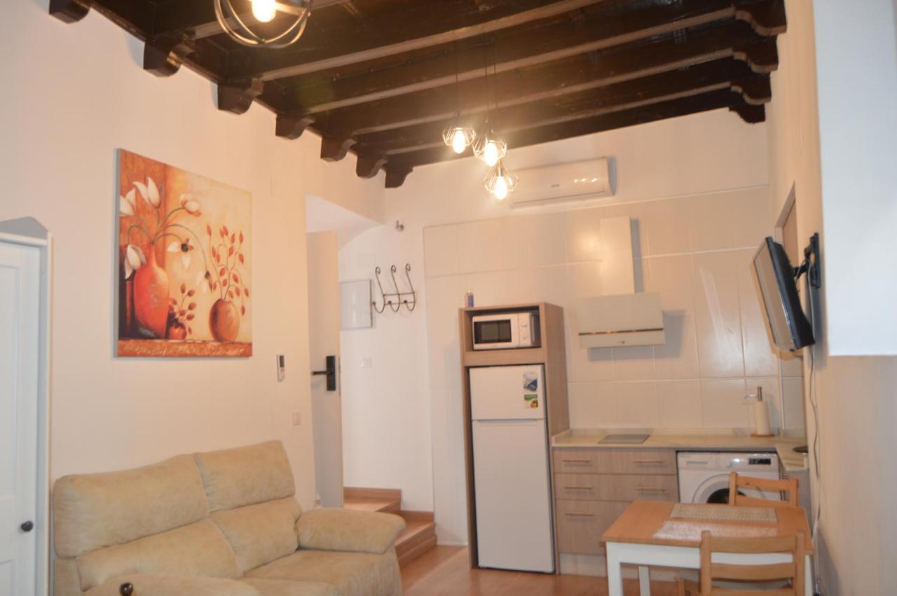 Alcazar Viejo Parking Tourist Cordoba Apartment Luaran gambar