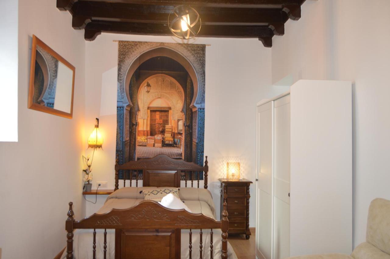 Alcazar Viejo Parking Tourist Cordoba Apartment Luaran gambar