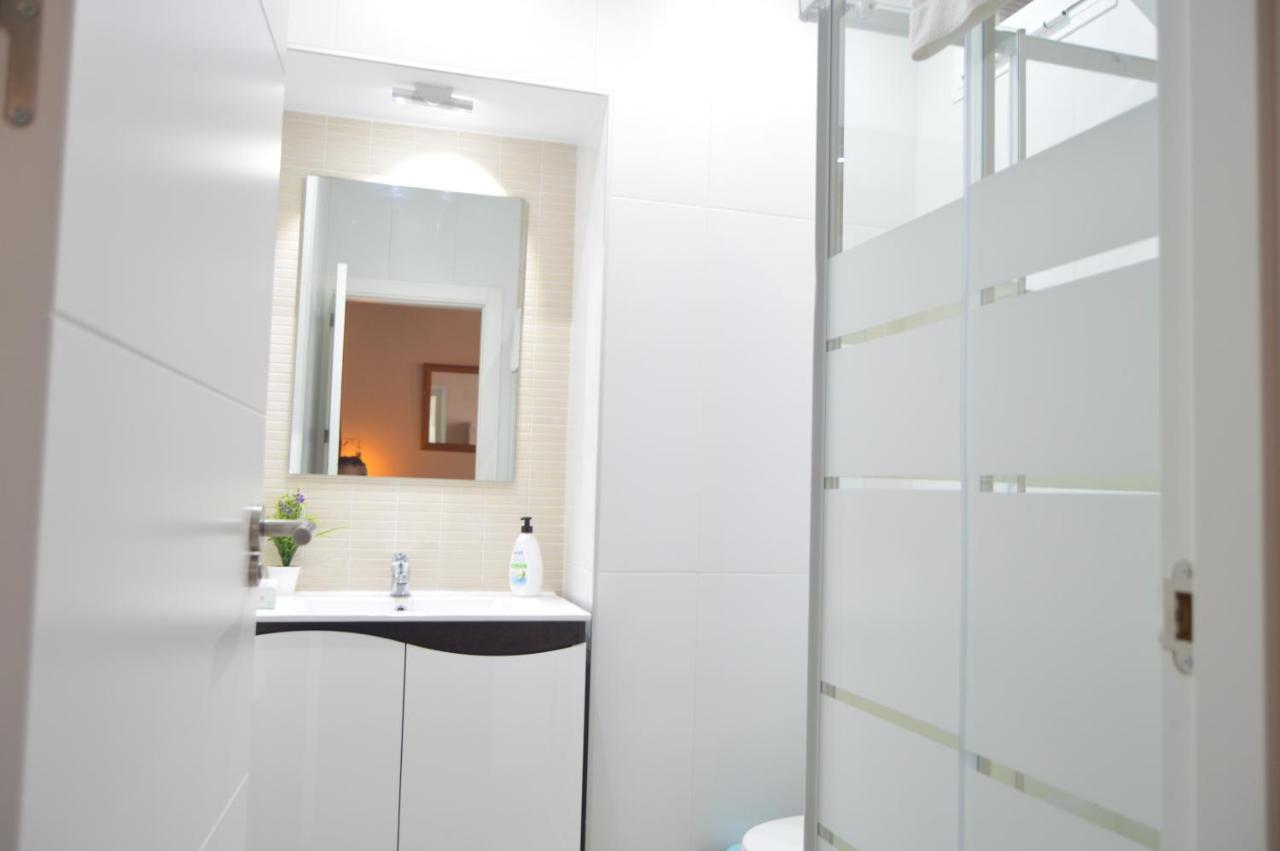 Alcazar Viejo Parking Tourist Cordoba Apartment Luaran gambar